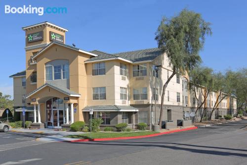 Swimming pool and internet place in Las Vegas. Be cool, there\s air-con!