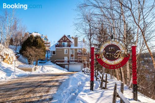 Apartamento com wi-fi em Mont-Tremblant.