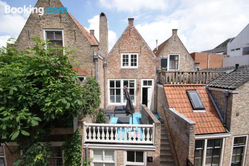 80m2 wohnung in Middelburg. Balkon!.