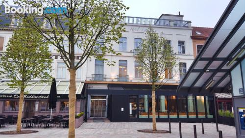 Appartement avec terrasse. À Bruges