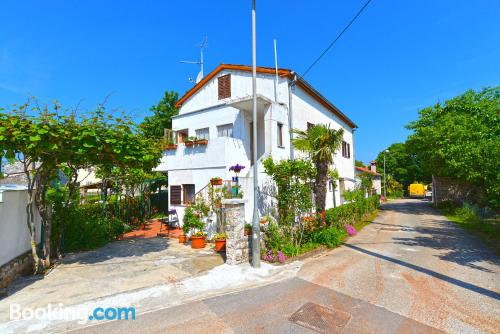 Grand appartement avec deux chambres. À Poreč