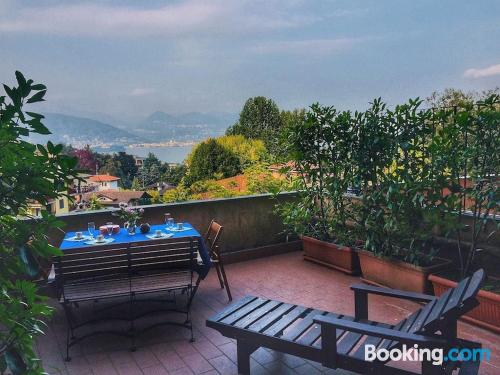 Apartamento bien ubicado con terraza en Stresa