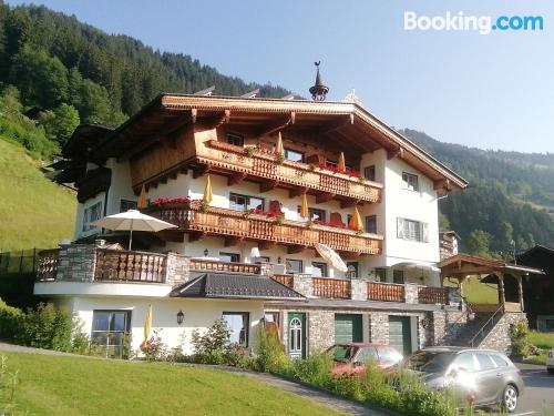 Apartamento con wifi en buena ubicación de Zell am Ziller