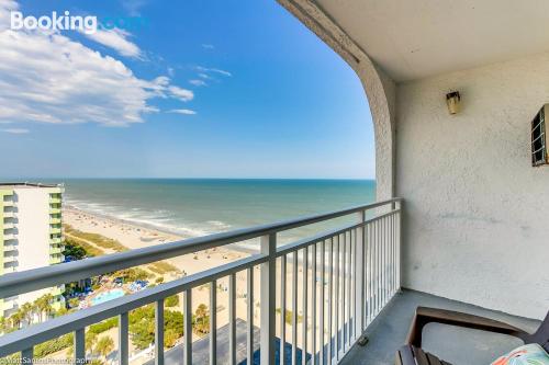 Apartamento com piscina em Myrtle Beach.