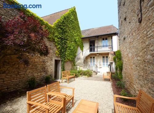 Beaune à vos pieds! Terrasse!