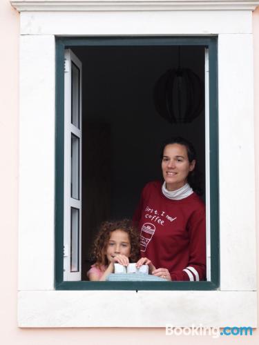 Amplo apartamento em Pataias. Terraço!