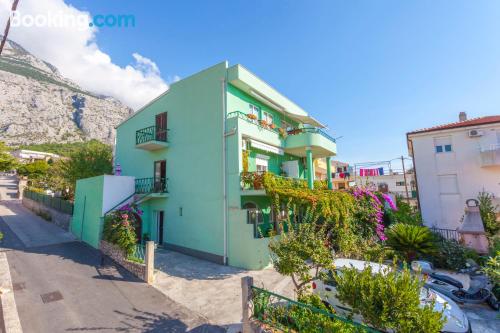 Apartamento con wifi en Makarska