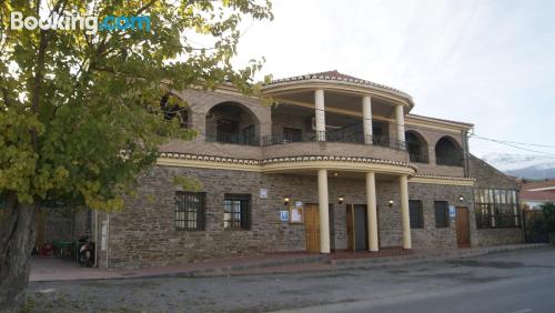 Appartement avec terrasse et Internet à La Calahorra. Chiens bienvenus