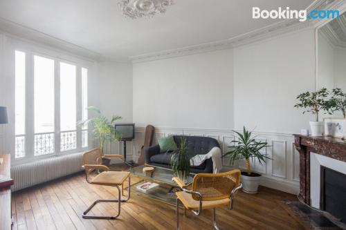 Große apt in Boulogne-Billancourt. Ideal für paare.