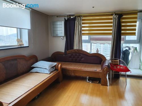 Appartement met terras. Welkom bij Busan!.