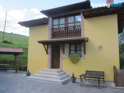 Apartamento com terraço em Cangas de Onís.