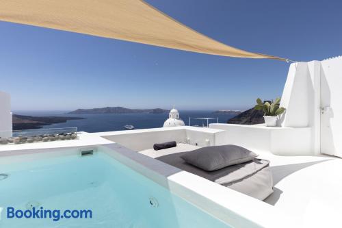 Terrace and internet apartment in Fira with swimming pool.