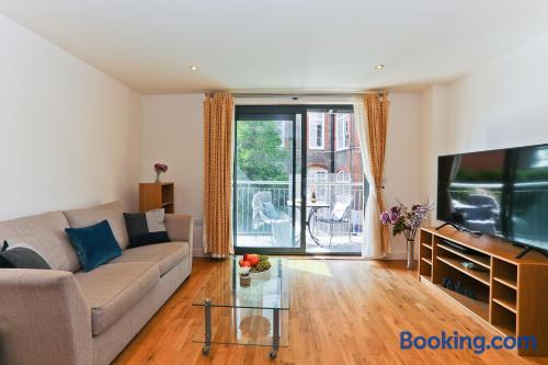 Apartamento com Internet em Londres