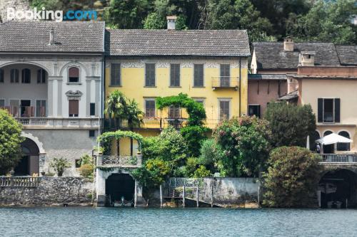 Orta San Giulio est votre! Adapté pour les chiens