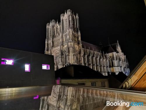 Apartamento en Reims. Buena ubicación.