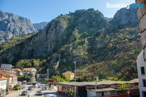 Ample appartement à Kotor. 53m2!