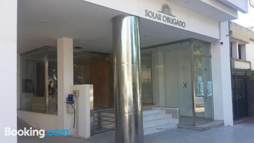 Buena zona con aire acondicionado en Resistencia y conexión a internet