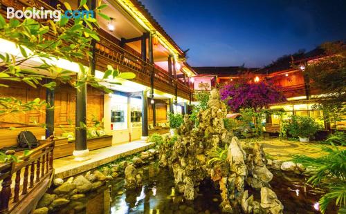 Aconchegante apartamento para 2 pessoas em Lijiang