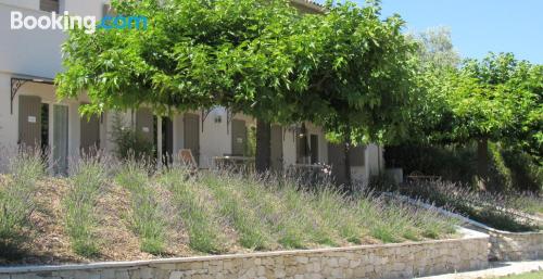 Piscina y internet en Crillon-le-Brave ¡Con vistas!