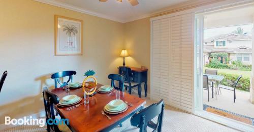 Apartamento con piscina en Kapolei