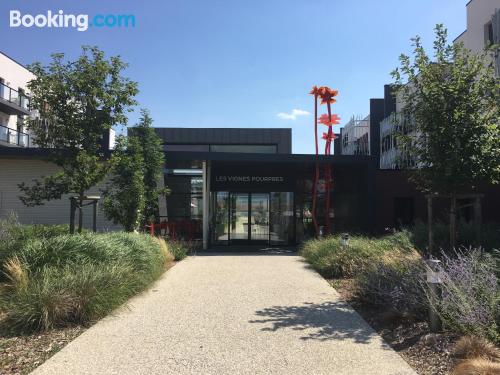 Appartement avec piscine. Idéal pour une personne