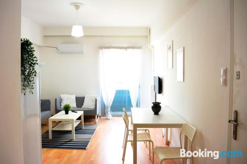 Two bedrooms place in Athens with internet.