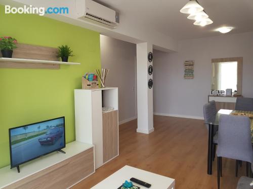 Apartamento para grupos en Torremolinos con vistas y internet