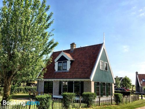 Appartement met terras. Hippolytushoef aan zijn voeten!