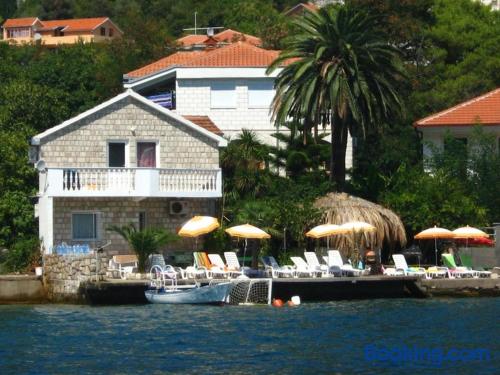 Appartement avec terrasse à Herceg-Novi