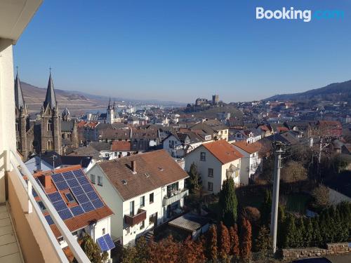 Apartamento de una habitación en buena zona en Bingen Am Rhein.