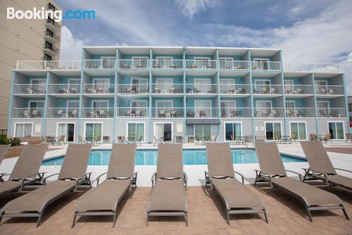 Piscina y internet en Myrtle Beach con vistas