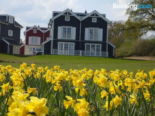 Breed appartement. Drie slaapkamers