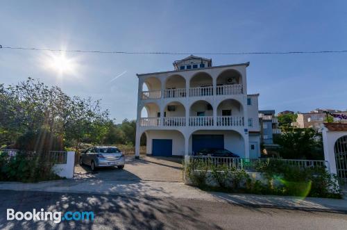 Appartement avec terrasse. À Trogir.