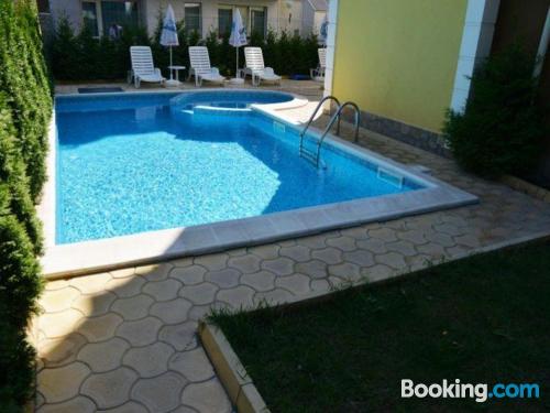 Apartamento em Sunny Beach. Perto de todas as atrações!.