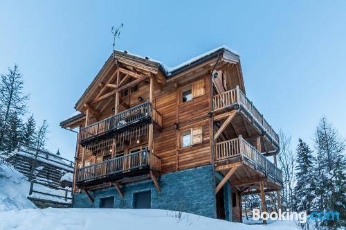 Géant appartement à Commune de Vars. Pour les familles