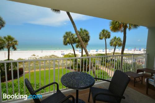 111m2 place in Clearwater Beach. Ideal for six or more