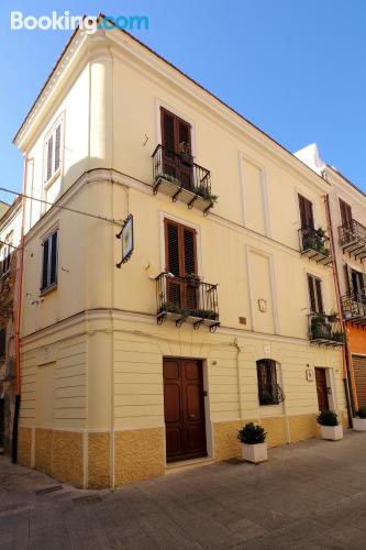 Iglesias, zona centro con aire acondicionado