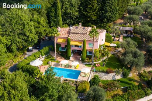 Place in Grasse with swimming pool and terrace