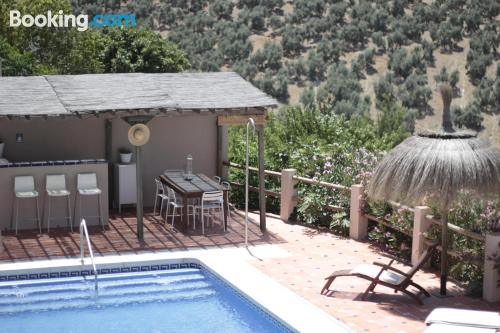 Apartment in Villanueva de Tapia. Enjoy your terrace