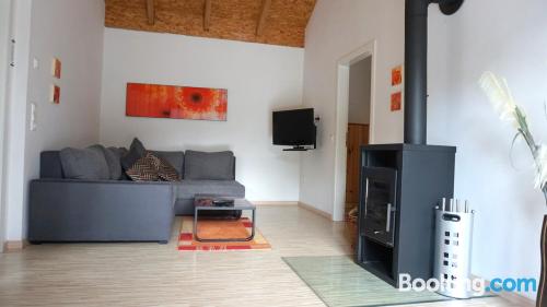 Apartamento com terraço e Internet em Ilmenau