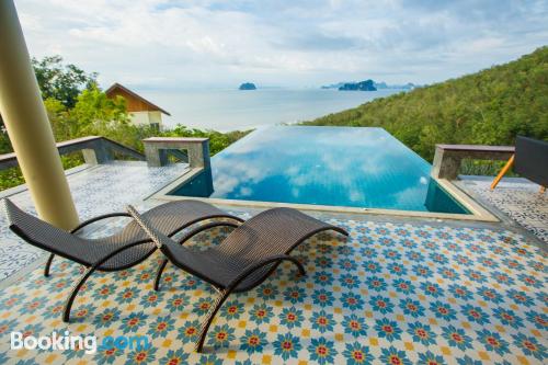 Ferienwohnung mit pool und Balkon. In Ko Yao Noi