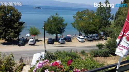 Appartement avec wifi et terrasse. Parfait!.