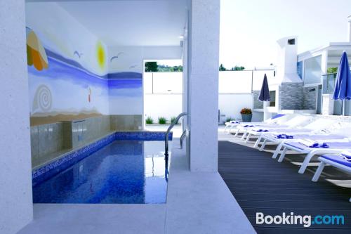 Apartamento com piscina. Terraço!.