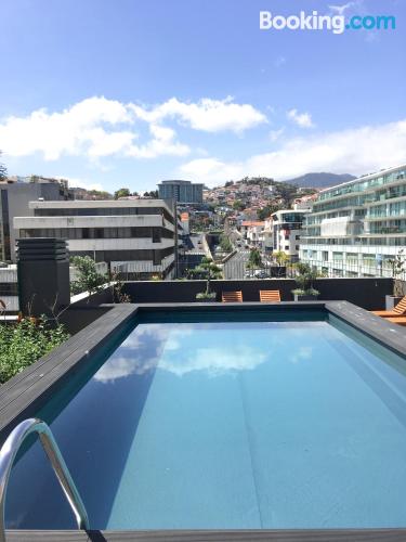 Place with terrace. Funchal is yours!