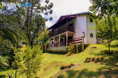 Apartamento para 5 ou mais em Monte Verde. Terraço!