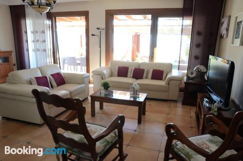 580m2 place in Torre del Mar. Pets allowed