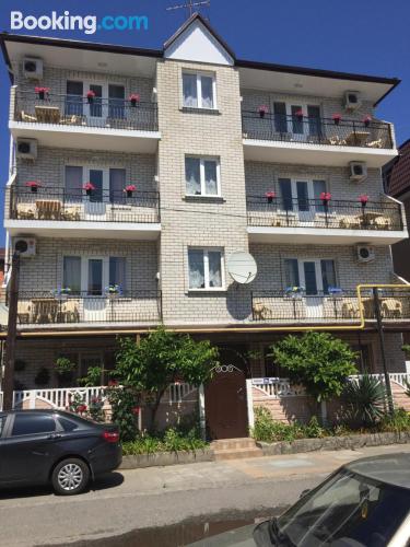 Apartamento en buena zona en Lazarevskoye