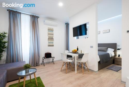 Apartamento com Internet. Para famílias