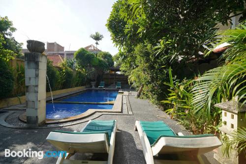 Sanur a portata di mano!. Piscina e condizionatore.