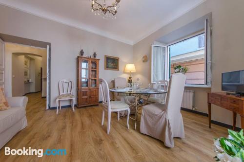 Apartamento en Genova con calefacción y internet